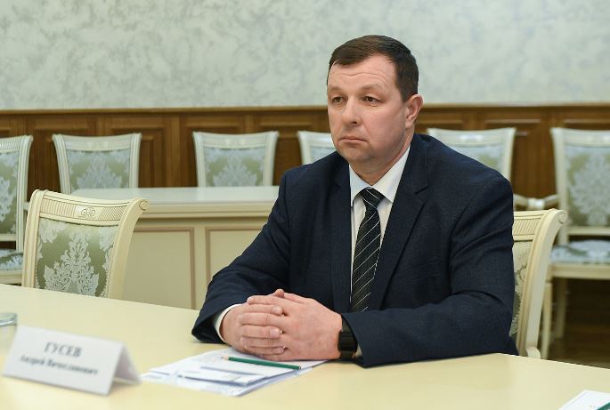 Игорь Руденя обсудил с главой Сонковского района ремонт дорог в муниципалитете и другие актуальные вопросы