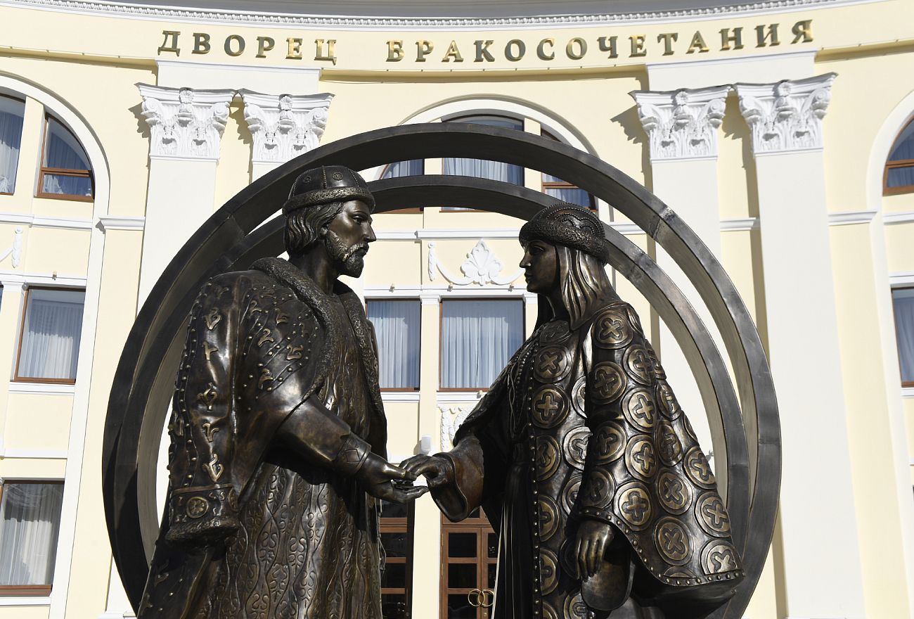 В первые два месяца 2024 года во Дворце бракосочетания Тверской области зарегистрировано больше 400 браков