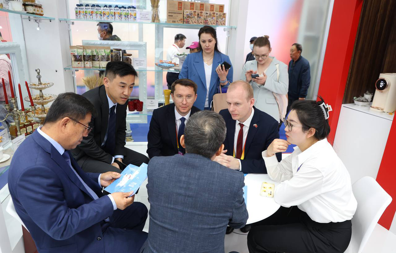 Стенд Верхневолжья на VIII Российско-Китайском ЭКСПО посетили около120 делегаций из 44 стран и регионов