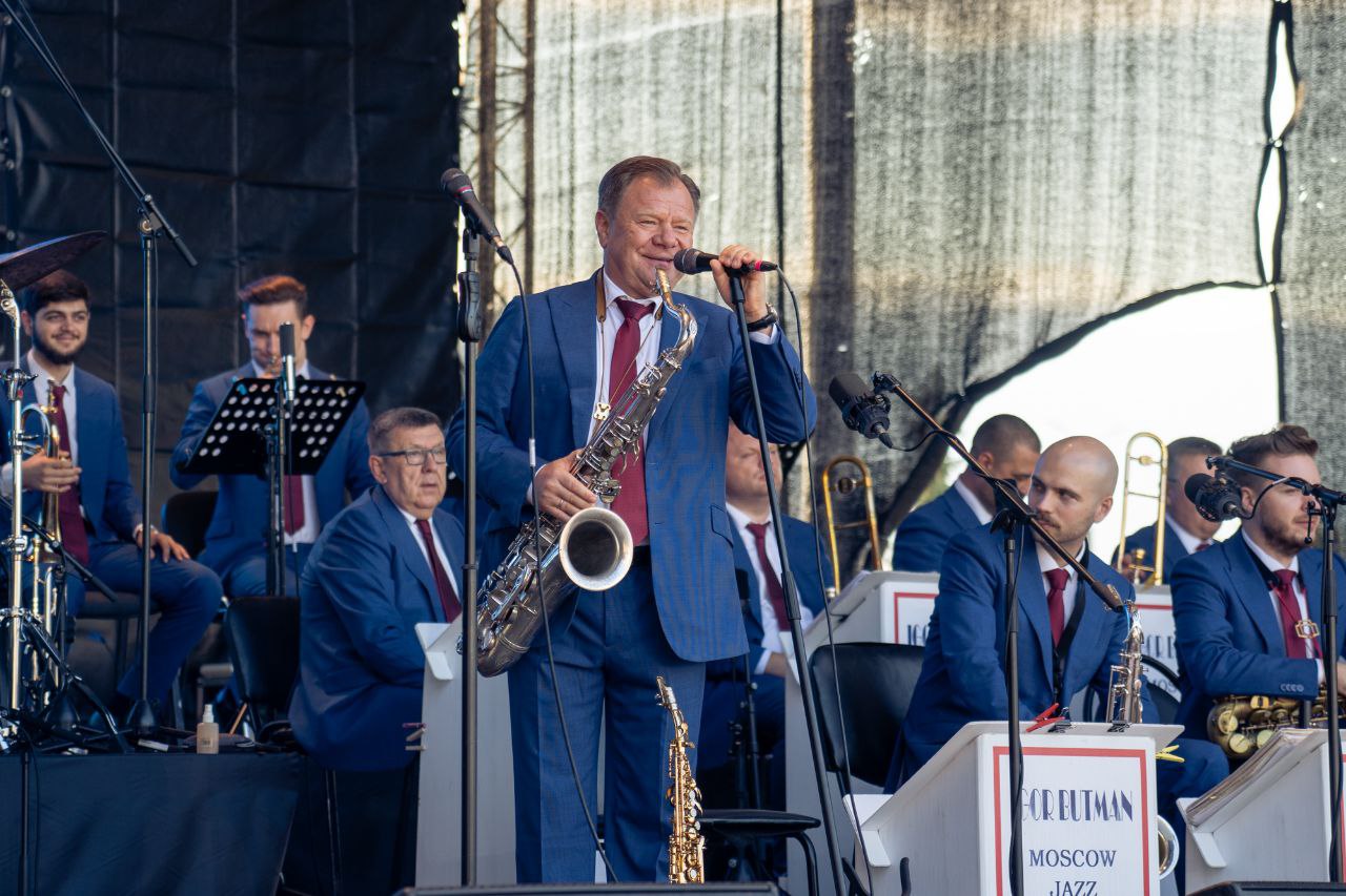 Джазовый оркестр Игоря Бутмана выступил в Твери в рамках юбилейного гастрольного тура