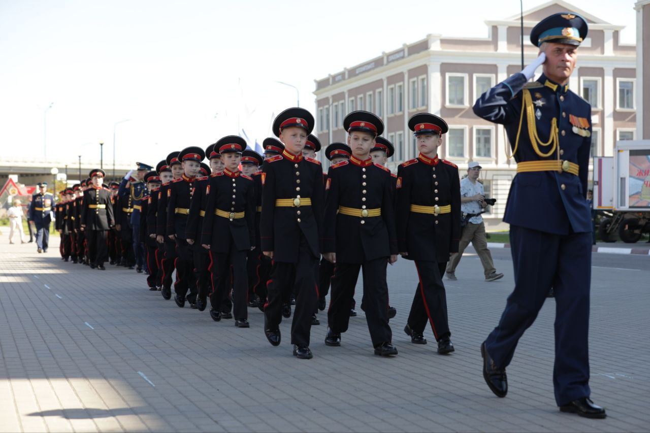 суворовцы