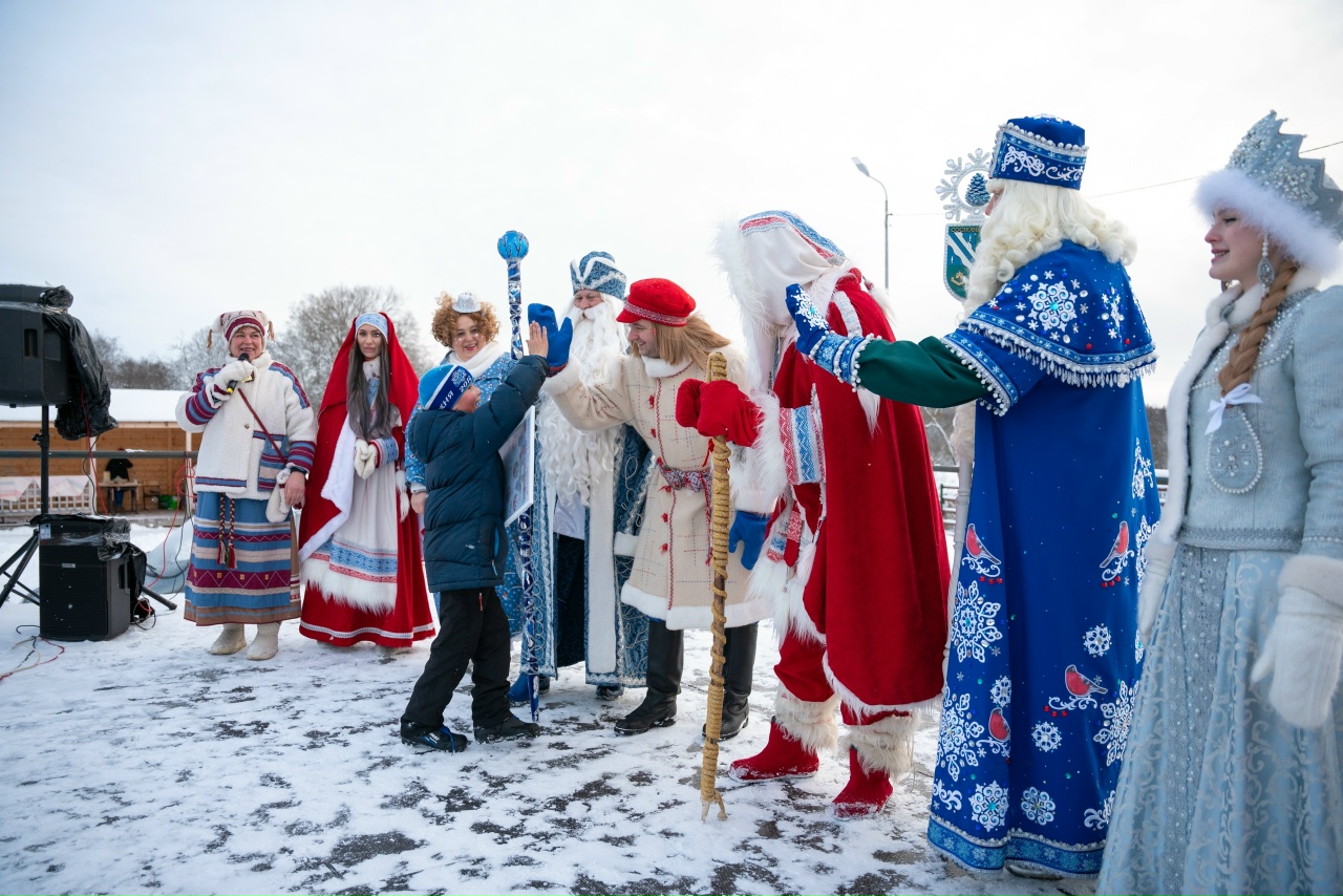 ПРО МОРОЗОВ